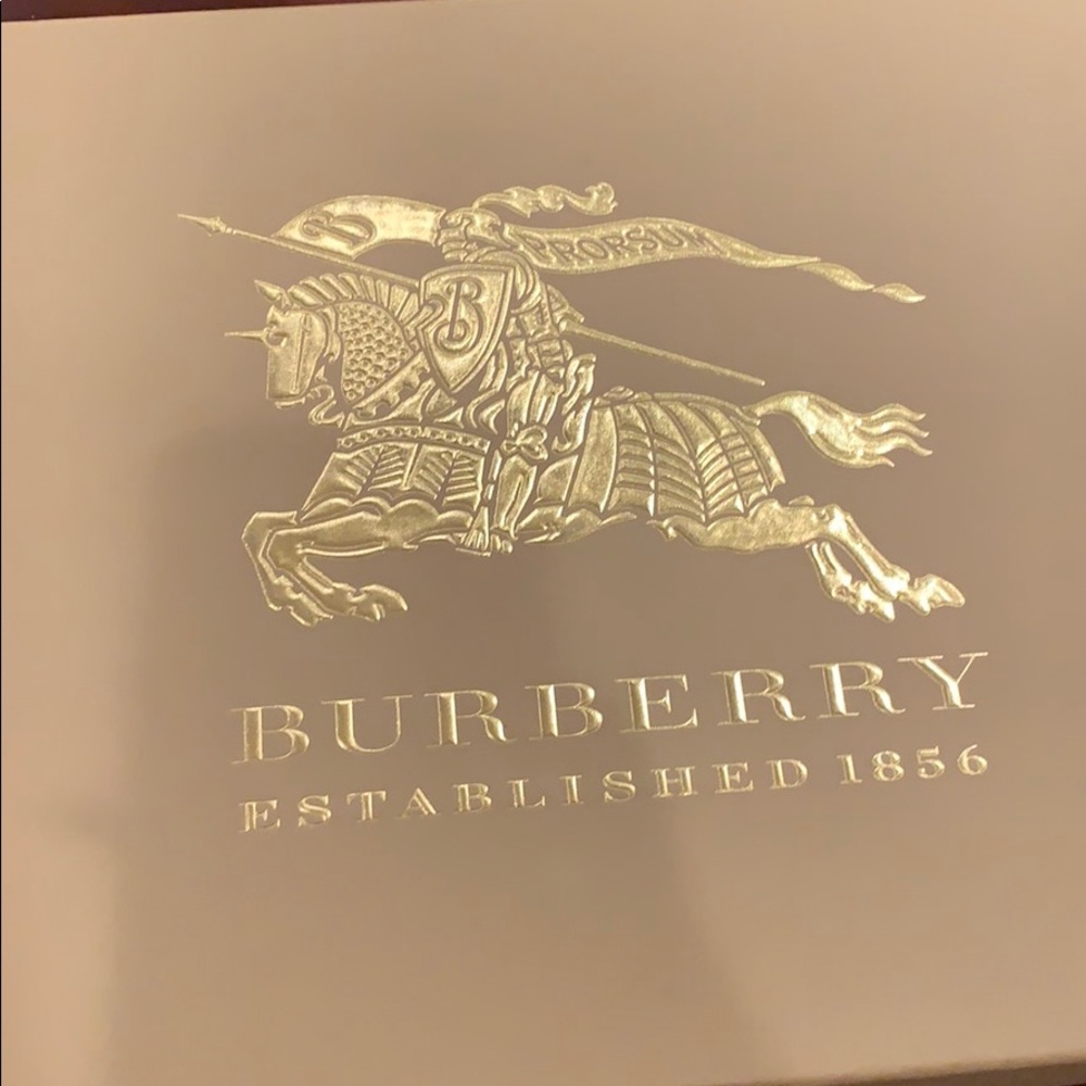 Burberry boots - Picture 8 of 11